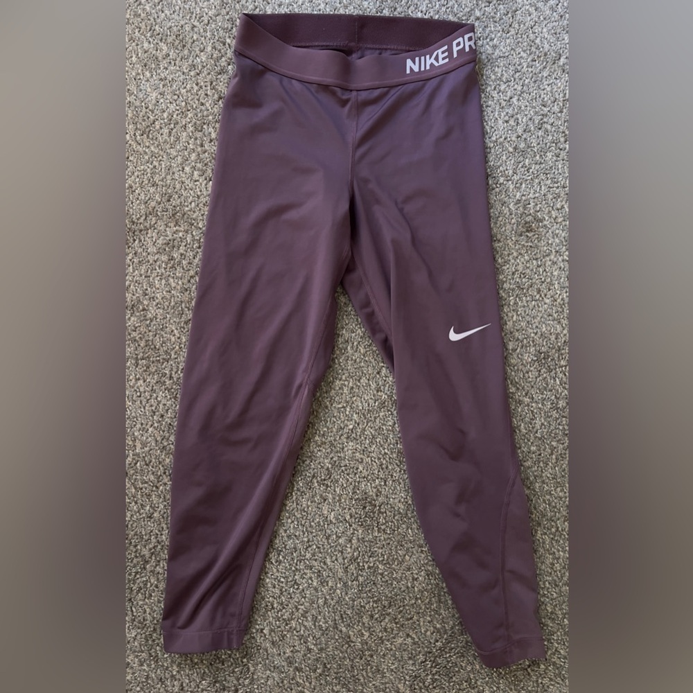 💜3 for $30 Sale/Mauve Nike Pro Dri Fit Cropped Leggingss - Picture 1 of 6